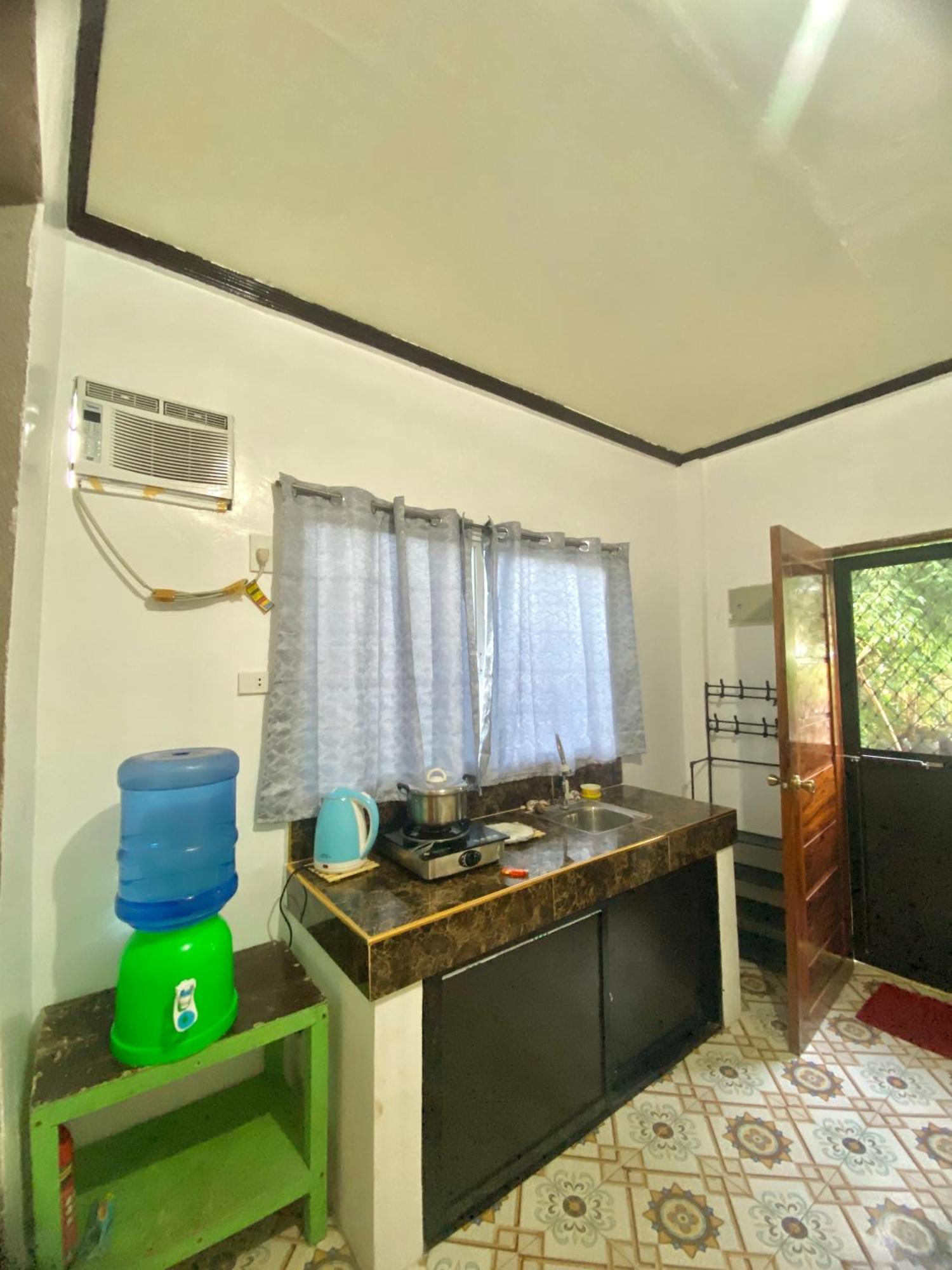 Masayay Homestay Starlink And Generator Santa Monica  المظهر الخارجي الصورة